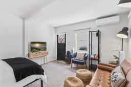 Balboa Island Cottage- Air Conditioning! Walk to the Ferry! - Image 3