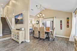 Sunny Surfside 2BR Near North Beach- AC! - Image 2