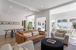 THE Balboa Island House! 5 Bed/5 En Suite Bath, Ferry close! - Image 5