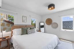 THE Balboa Island House! 5 Bed/5 En Suite Bath, Ferry close! - Image 3