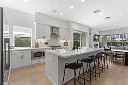 The Platinum House! - Image 4