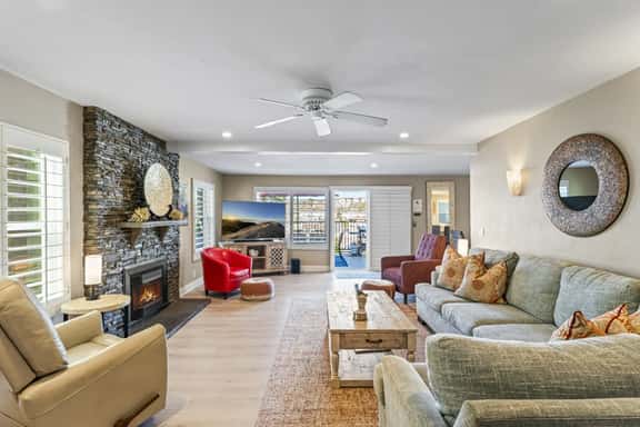 4Br Beach Condo w/ Ocean View and Kids’ Hideaway - Image 1