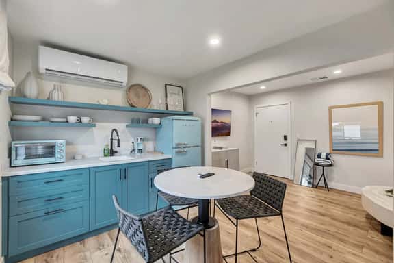 AZUL on Avenida Del Mar Unit 3 - Image 1