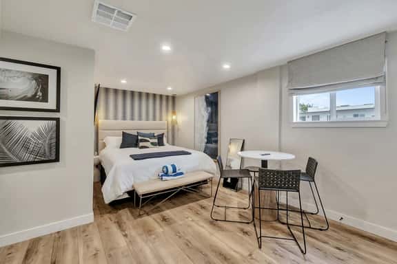 AZUL on Avenida Del Mar Unit4 - Image 1