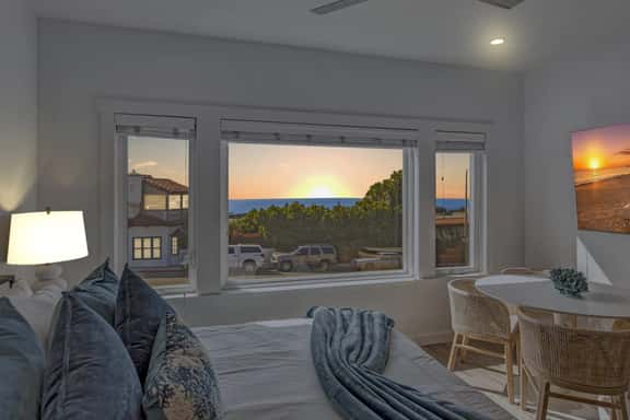 Laguna Luxe Flat - Image 1
