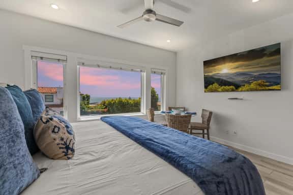 Laguna Shores_Unit 5 - Image 1