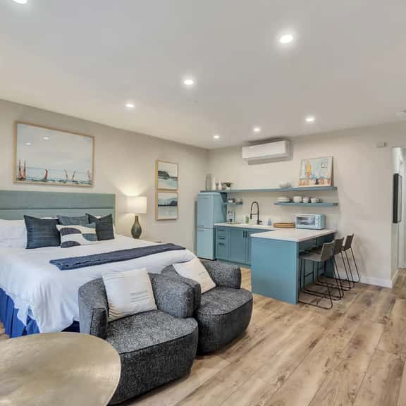 AZUL on Avenida Del Mar Unit2 - Image 1