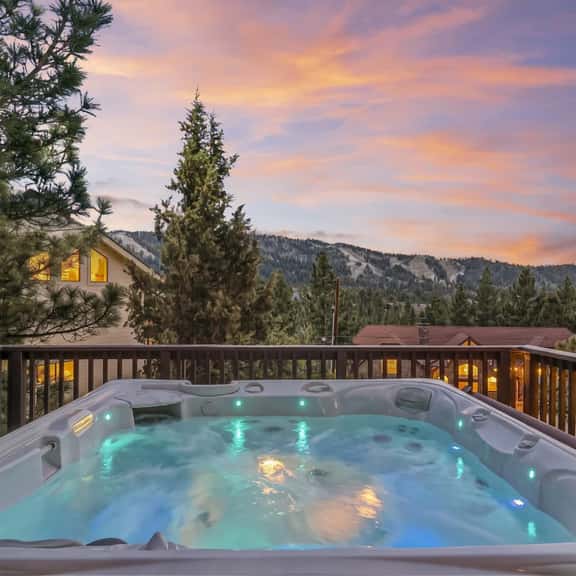 Fully Remodeled * Spacious * Slope Views * Wet bar - Image 1