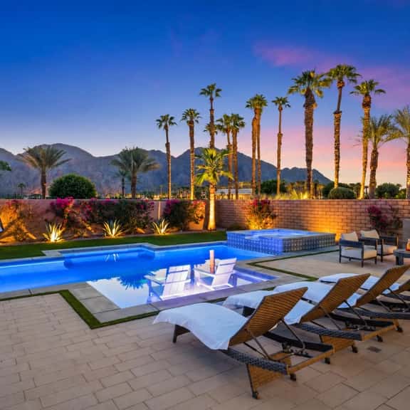 Sunset Mountain Views, Pool, Hot Tub & Fireplace! - Image 1