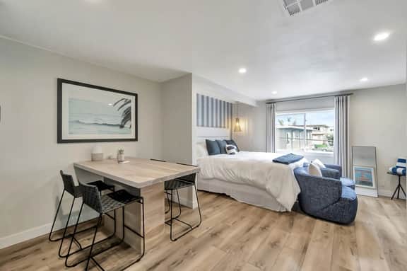AZUL on Avenida Del Mar Unit6 - Image 3