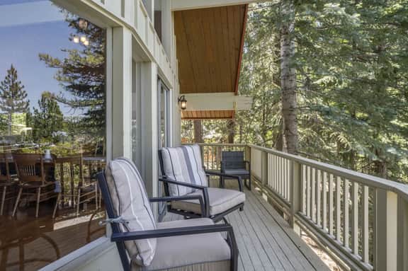 Huron Mountain Retreat - Image 5