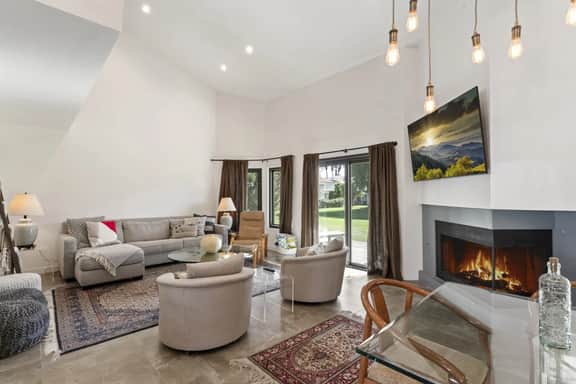 La Quinta Resort Condo!  4 ensuite bath!  Highly upgraded! - Image 2