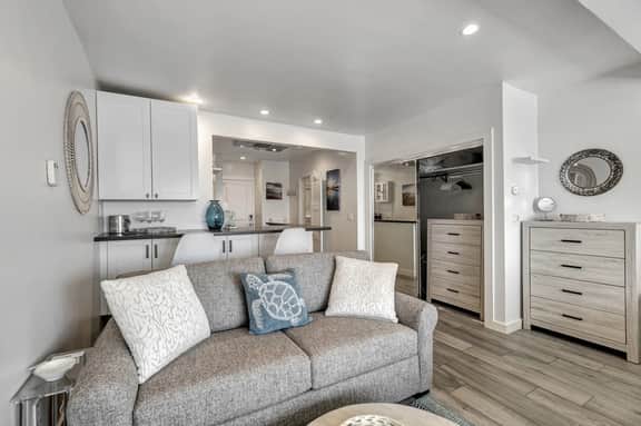 Laguna Luxe Flat - Image 5