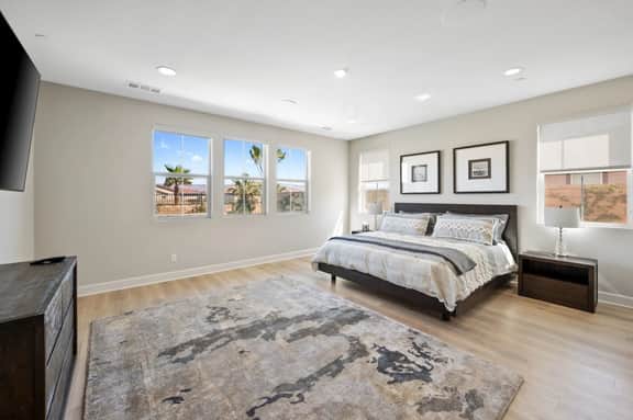 Luxury Desert Escape - Image 4
