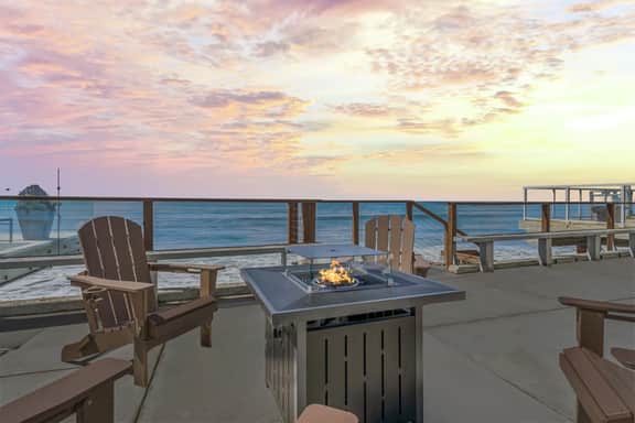 Sea Glass Beach Villa!  On the SAND! Central Air Conditioning! - Image 2