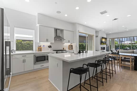 The Platinum House! - Image 4