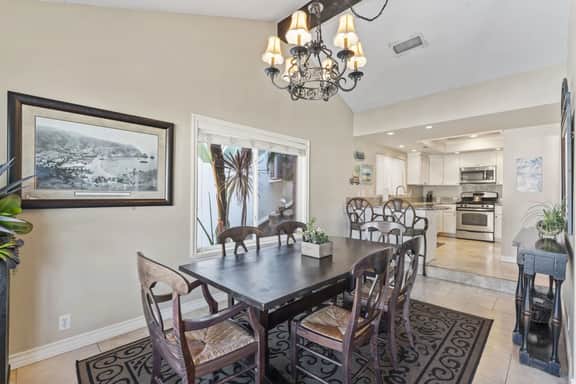 Tropical 2BR Retreat - Walk to Beach + Large Deck Unit A - Image 2