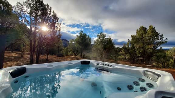 White Cliffs Vista, Panoramic Views, Hot Tub, NPs - Image 5