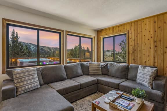 Fully Remodeled * Spacious * Slope Views * Wet bar - Image 3