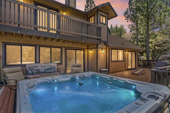 Slope Views! Private Hot Tub- Upgraded! - Image 5
