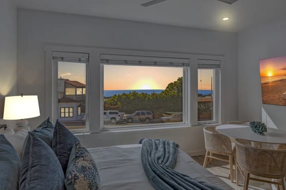 Laguna Luxe Flat - Image 1