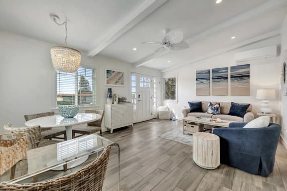 Laguna Shores_Cottage - Image 1
