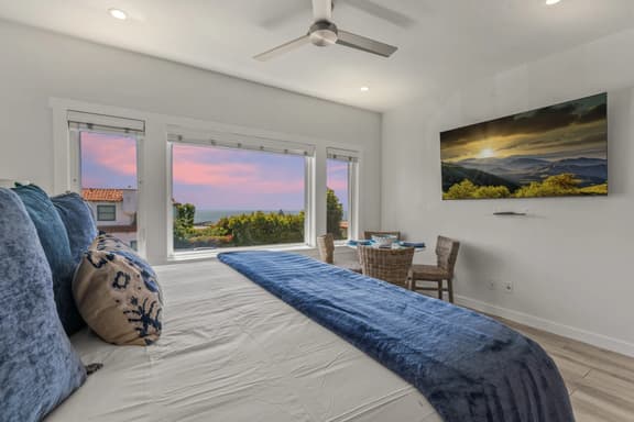 Laguna Shores_Unit 5 - Image 1