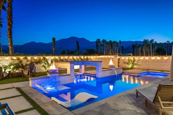 Mountain Grotto Getaway - Image 1