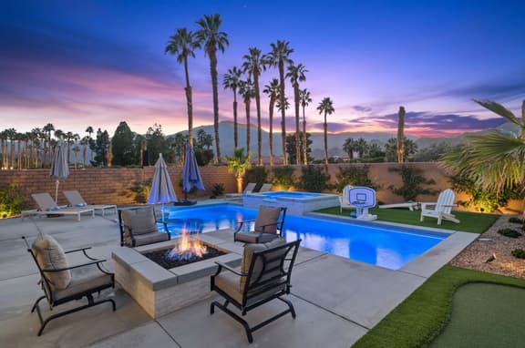 Signature View! - Image 1